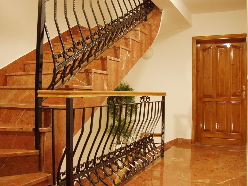 Guest House Villa Iva Budua Esterno foto